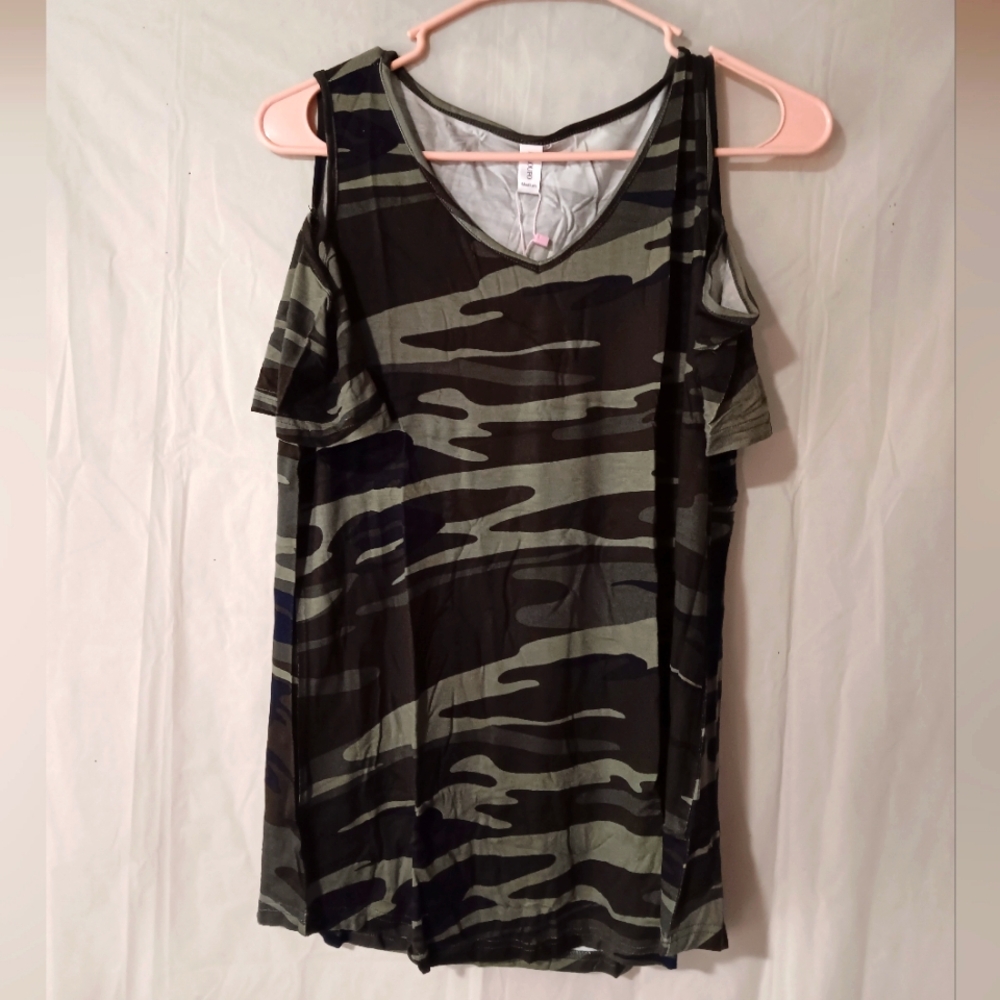 Camo Cold Shoulder Top